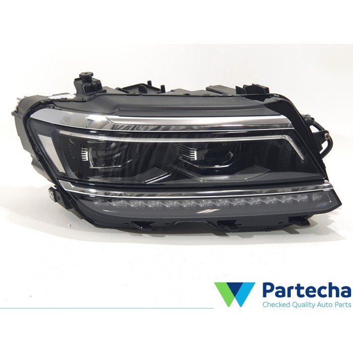 VW TIGUAN (AD1) Headlight (5NB 941 082 A)