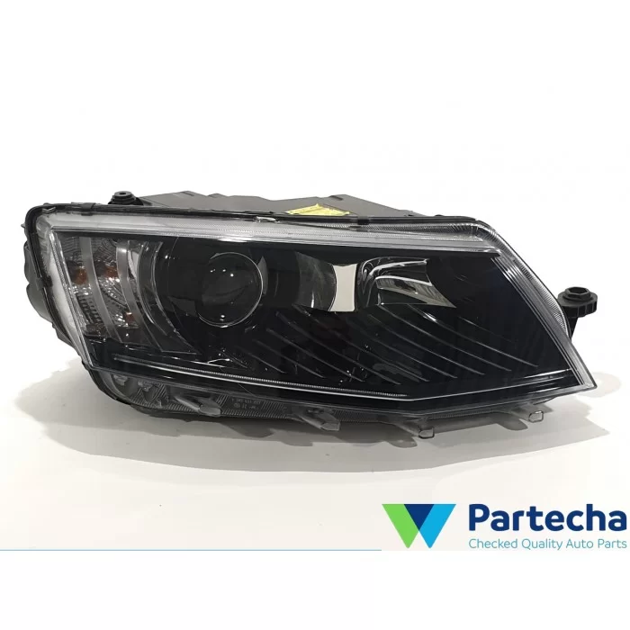 SKODA OCTAVIA III (5E3, NL3, NR3) Headlight (5E1941016B)