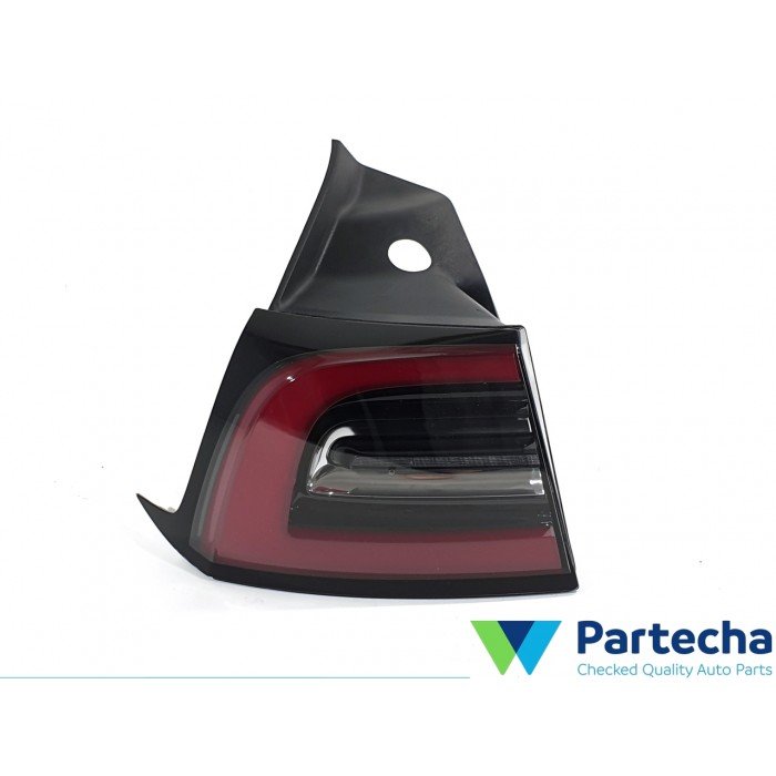 TESLA MODEL 3 Rear light (1077399)