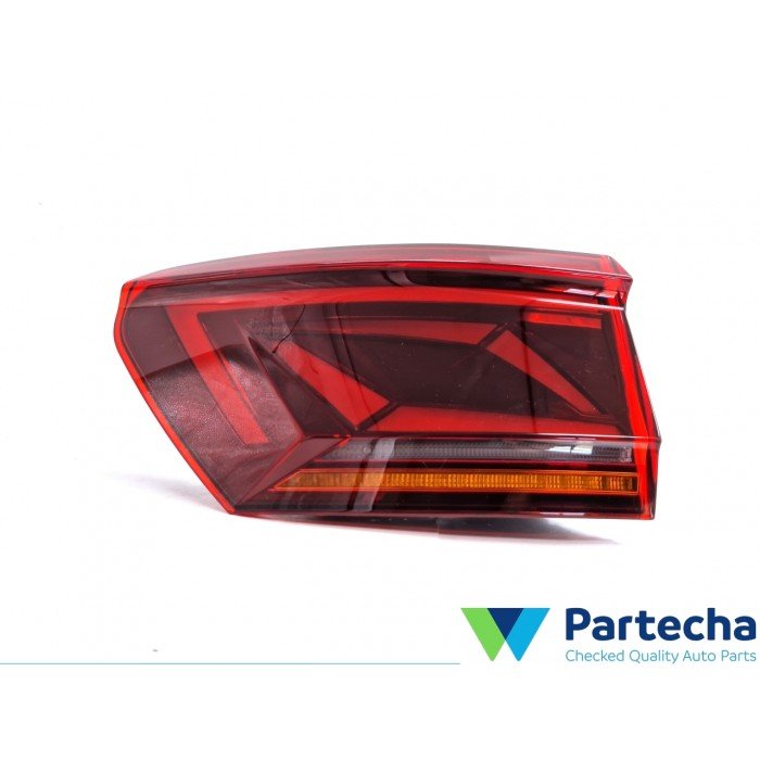 VW TOUAREG (CR7) Rear light (760945207B)