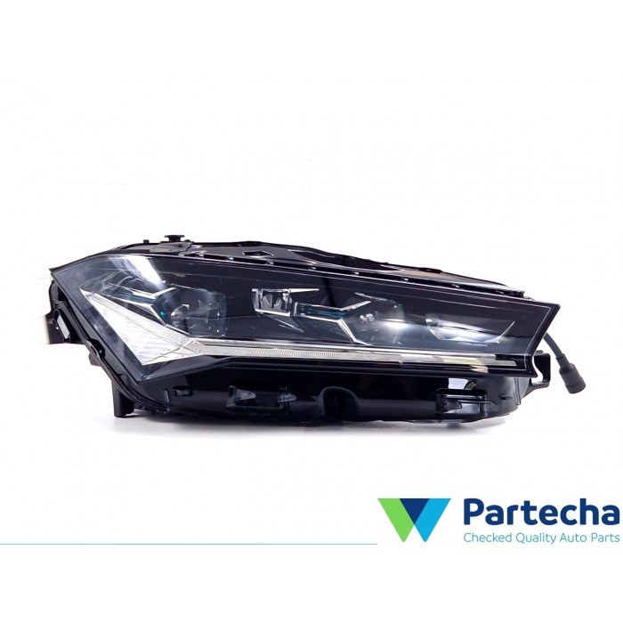 SKODA Superb IV Headlight (3P1941016A)