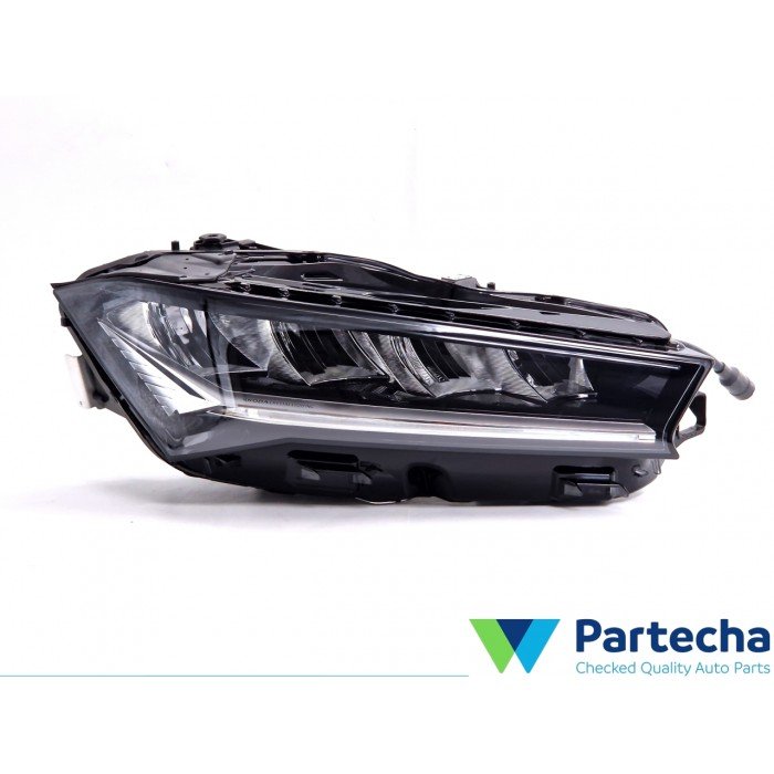 SKODA Superb IV Headlight (3P1941016)
