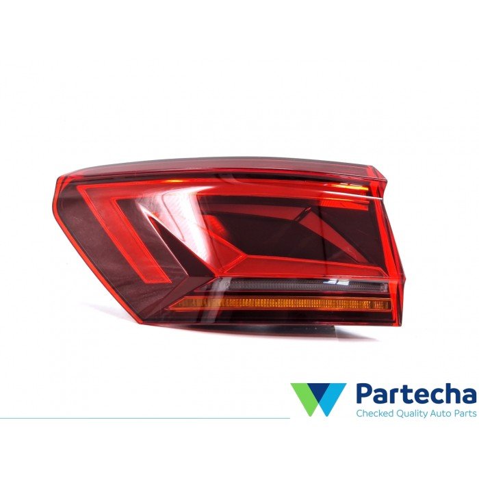 VW Touareg CR7 facelift Rear light (760945207A)