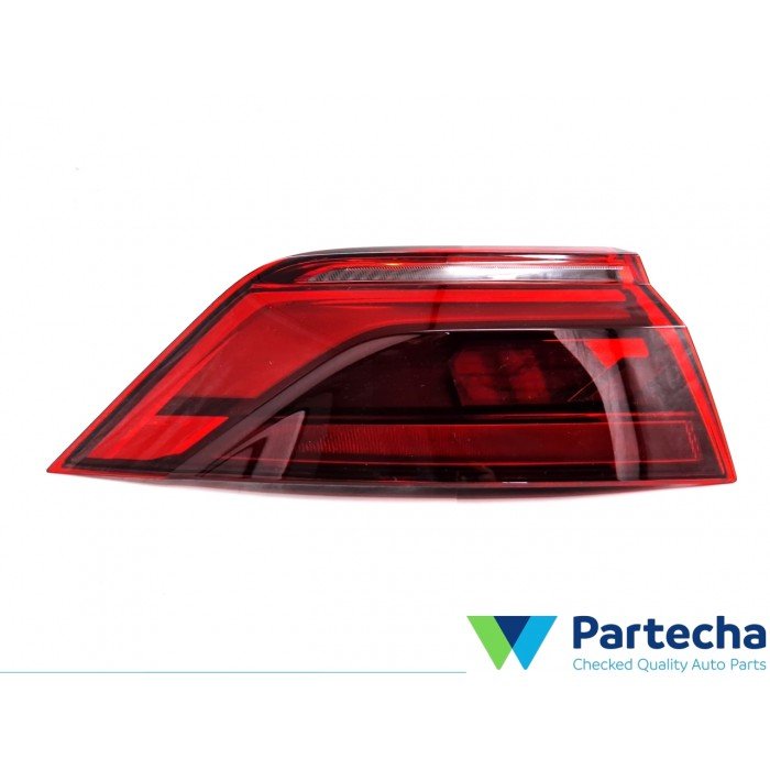 AUDI Q8 (4MN) Rear light (4M8945091)