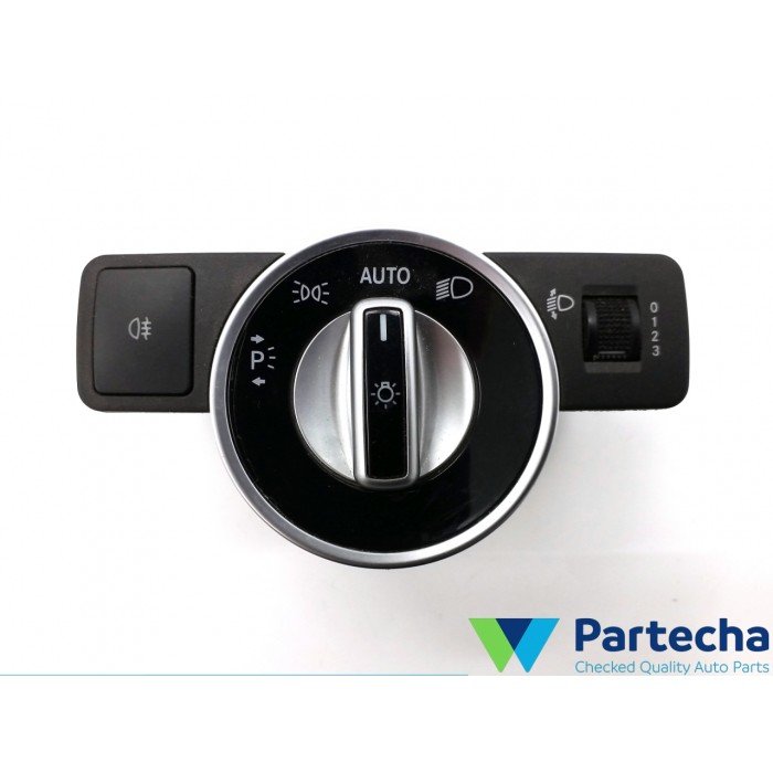 MERCEDES-BENZ C-CLASS (W204) Headlight Switch Dashboard Mounted (A2049053103)