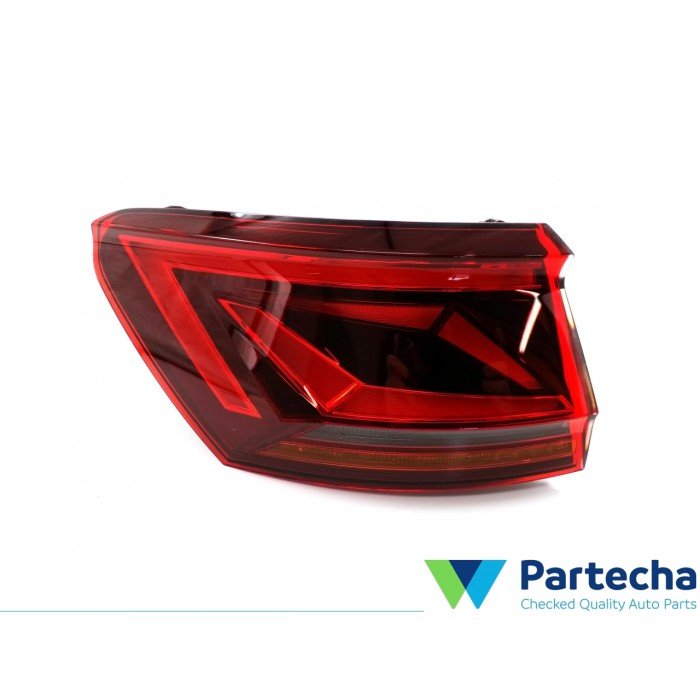 VW TOUAREG (CR7) Rear light (760945207A)