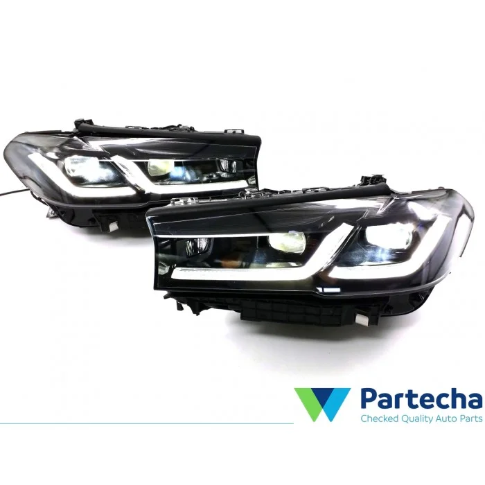 BMW 5 Touring (G31 LCI) Headlight set (9850601)