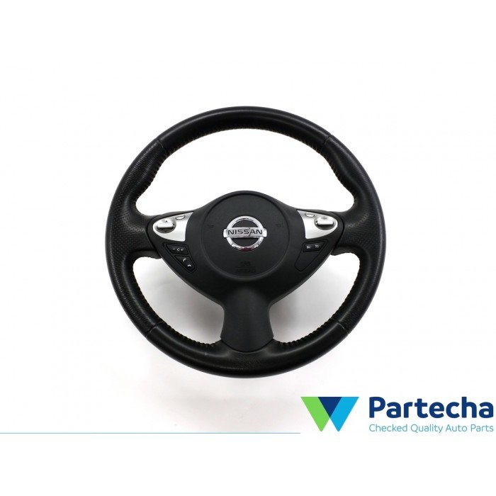 NISSAN JUKE (F15) Steering wheel with airbag