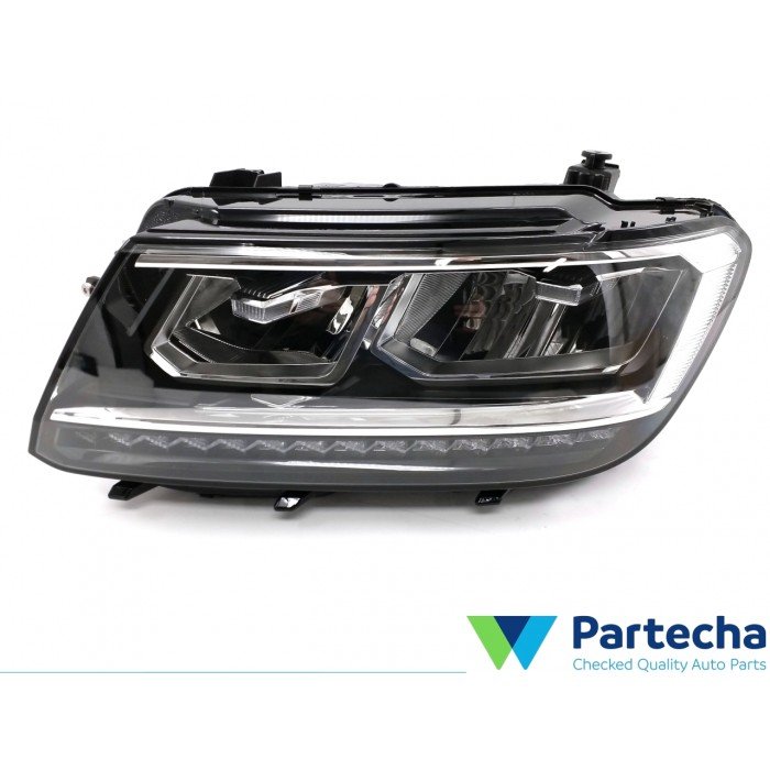 VW TIGUAN (AD1) Headlight (5NB941035D)