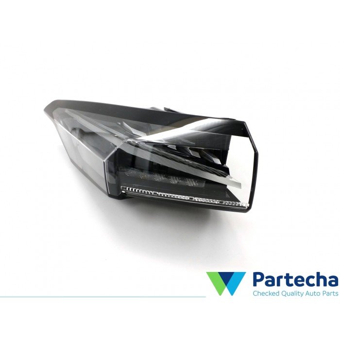 PEUGEOT 308 III Rear light (9835299580-00)