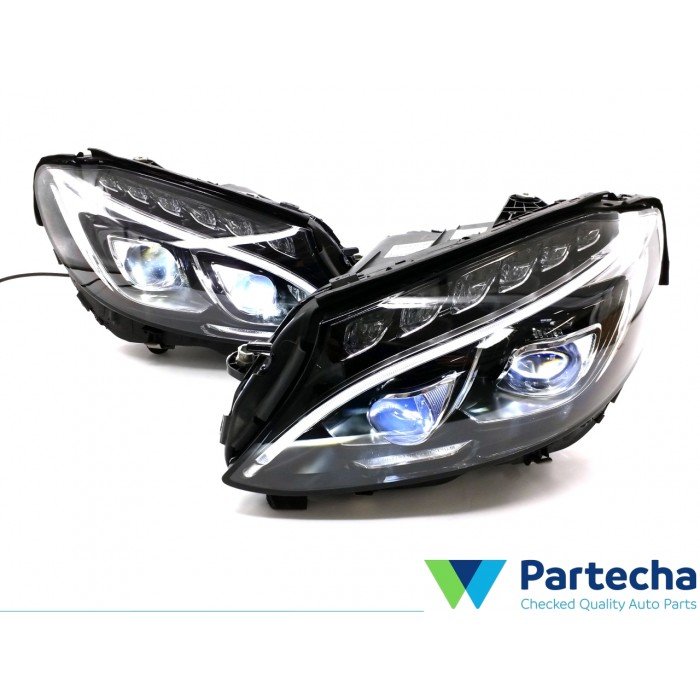MERCEDES-BENZ C-CLASS (W205) Headlight set (A2059067902)