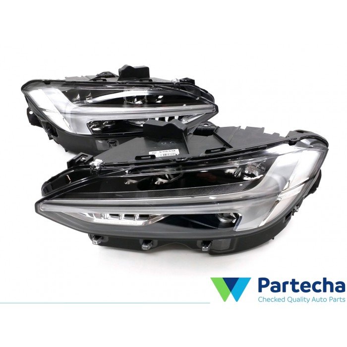 VOLVO S90 II (234) Headlight set (31446501)