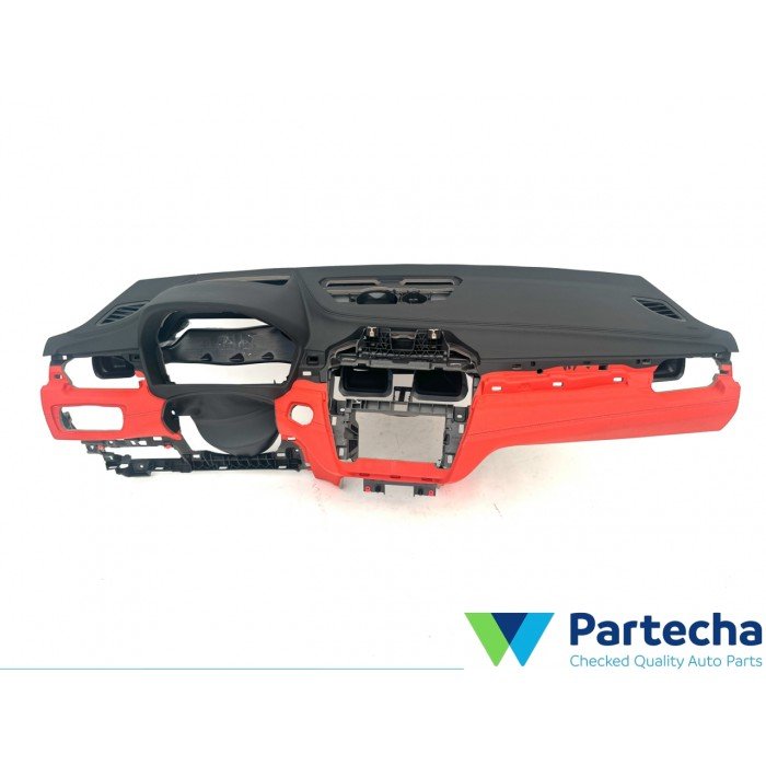 BMW X2 (F39) Dashboard with Hud