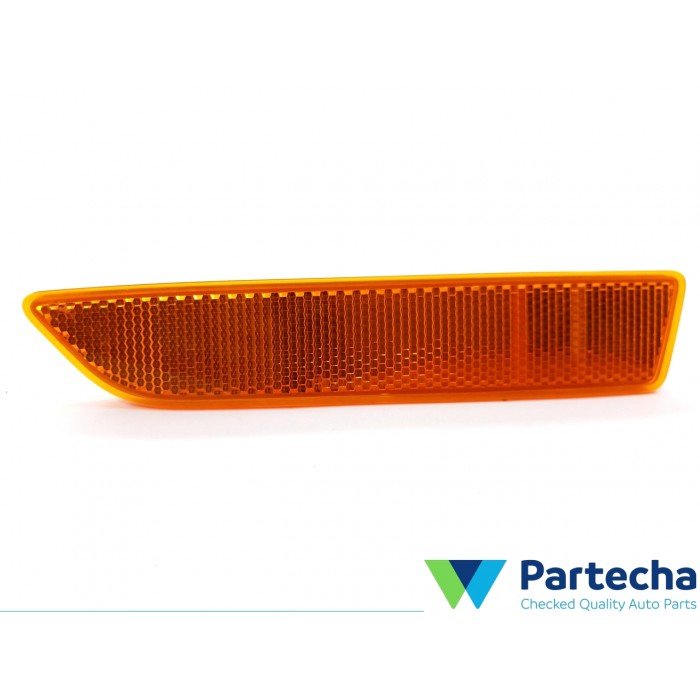 BMW X3 (E83) Rear Bumper Reflector (63147162219)