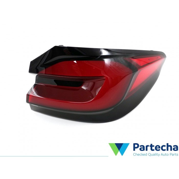 BMW 5 Series (G30 LCI, F90 LCI) Rear light (63215A711B2)